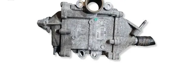 Jaguar XE EGR valve cooler G4D39F464AD