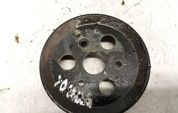 Hyundai ix35 Water pump pulley 