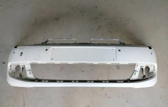Volkswagen Golf VI Front bumper 5K0807221
