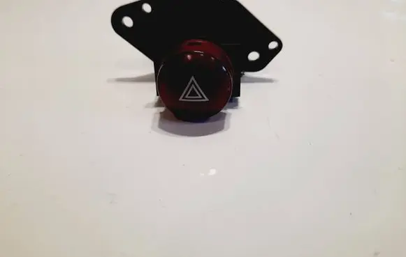 Mitsubishi Grandis Hazard light switch
