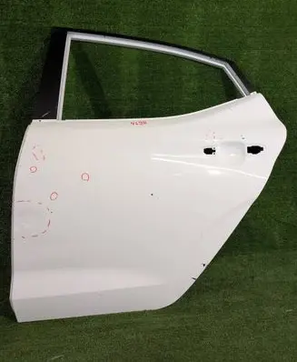 Hyundai i10 Rear door