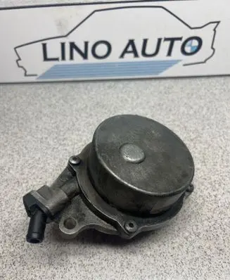 BMW 5 E39 Vacuum pump 7786841 7283271