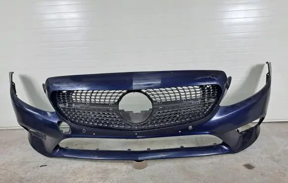 Mercedes-Benz C W205 Front bumper A2058851101