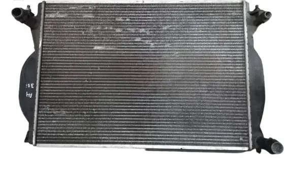 Audi A4 S4 B7 8E 8H Coolant radiator
