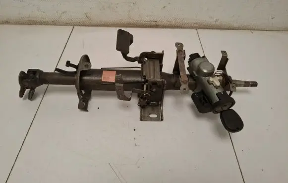 Nissan Almera Tino Steering wheel axle 28590C9918 5WK48644A R01521A