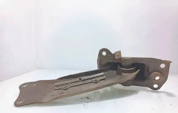 Volkswagen PASSAT B7 Rear upper control arm/wishbone 3C0505225B