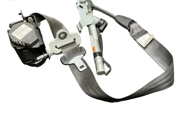 Honda CR-V Front seatbelt 608200000A 11051107 080X090RH