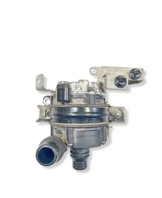 Mercedes-Benz C W205 Webasto circulation pump for autonomous heater A0005002686 0392024050
