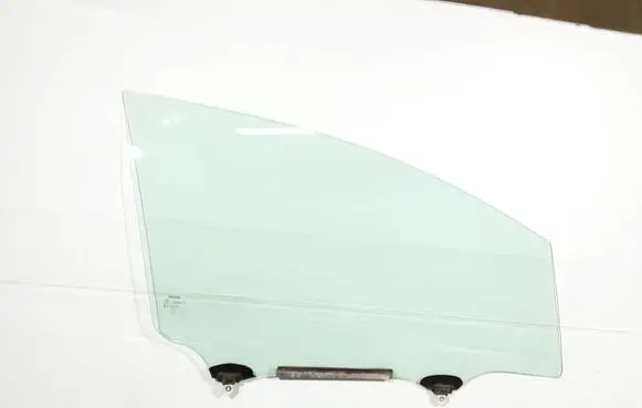 Toyota Verso Front door window glass four-door 43R00097