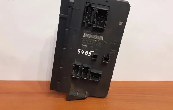 Mercedes-Benz Sprinter W906 Fuse module A9069017501 A9069024301