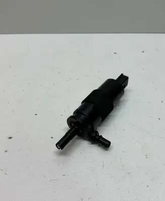 Audi A3 S3 8V Windscreen/windshield washer pump 6R0955681