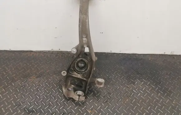 Audi A6 S6 C8 4K Front wheel hub spindle knuckle 4K0407559D