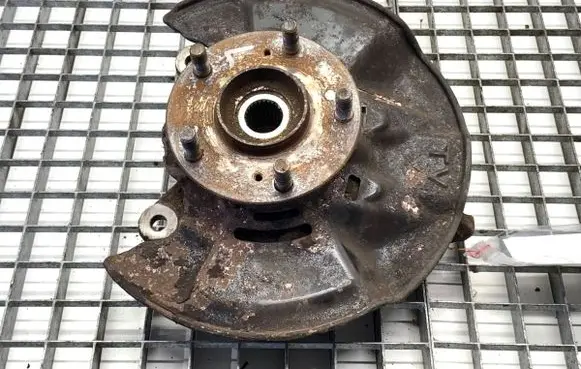 Honda Civic IX Front wheel hub spindle knuckle