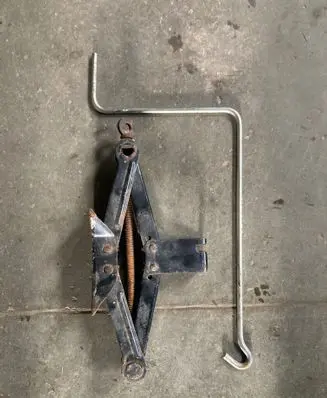 Subaru Forester SH Lift Jack 