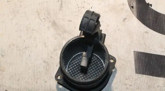 Volvo XC90 Mass air flow meter 306779990281002730