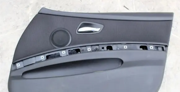BMW 3 E90 E91 Front door card panel trim