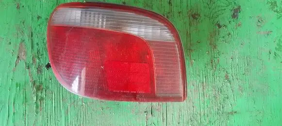 Toyota Yaris Rear/tail lights