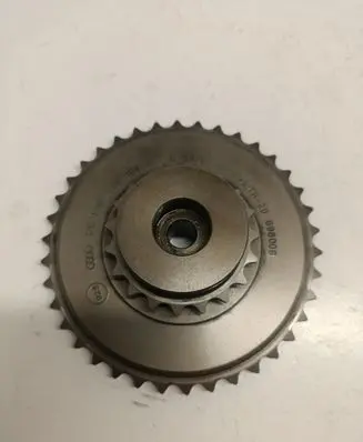 Audi Q7 4L Camshaft pulley/ VANOS 058109077E