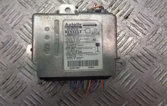 Renault Scenic II - Grand scenic II Airbag control unit/module