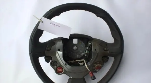 Ferrari F12 Berlinetta Steering wheel