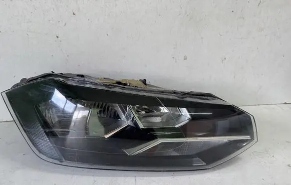 Volkswagen Polo VI Headlight/headlamp 2g1941006