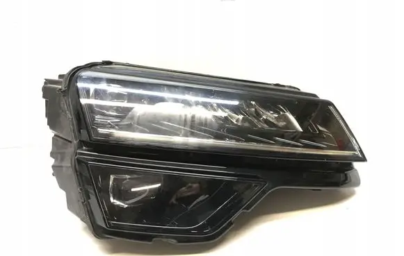 Skoda Karoq Headlight/headlamp