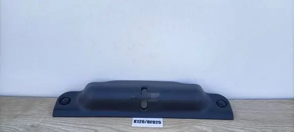 Hyundai Getz Engine bonnet/hood lock trim molding 81193-1C000