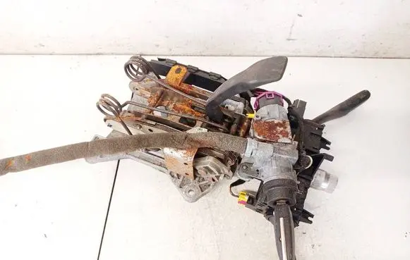 Audi A4 S4 B7 8E 8H Steering wheel axle 8e0419502a