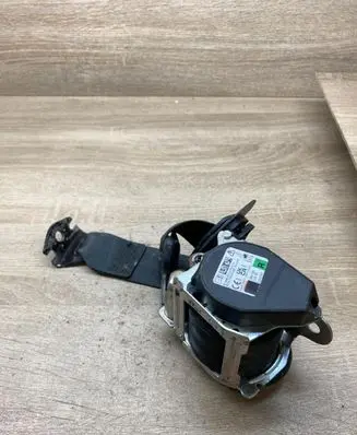 Renault Clio V Front seatbelt buckle 64105560G 080123 RIGHTSIDE