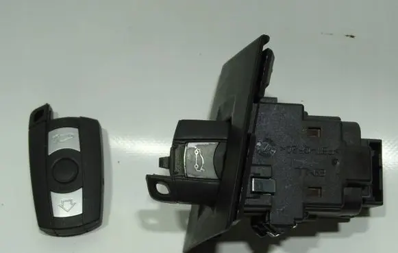 BMW 3 E90 E91 Ignition lock 6954719