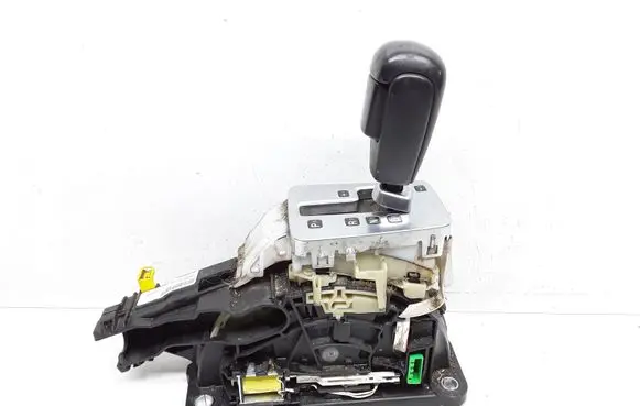 Gear shifter/selector