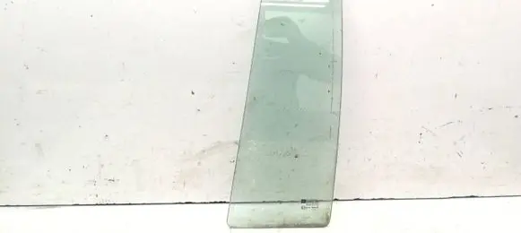 Rear vent window glass