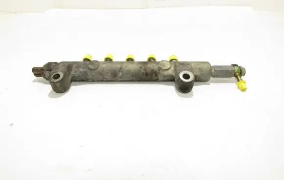 Nissan Pathfinder R51 Fuel main line pipe