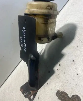 KIA Sorento Power steering fluid tank/reservoir