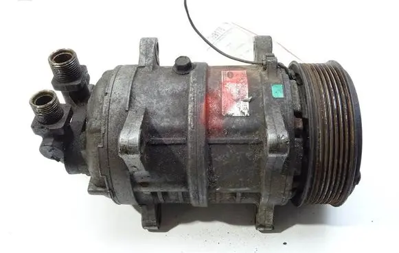 Volkswagen II LT Air conditioning (A/C) compressor (pump)