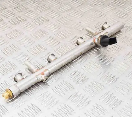 Audi A4 S4 B8 8K Fuel main line pipe 06K133317G
