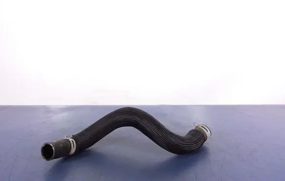 Cadillac CTS Engine coolant pipe/hose 84128848