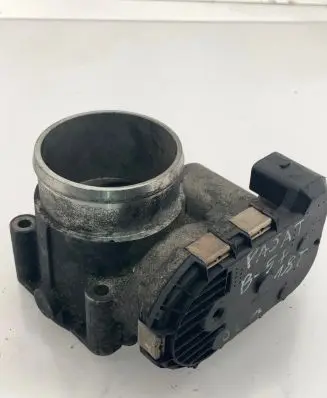 Audi A4 S4 B5 8D Throttle valve 06B133062B 0280750009