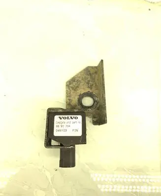 Volvo XC70 Airbag deployment crash/impact sensor 8691734