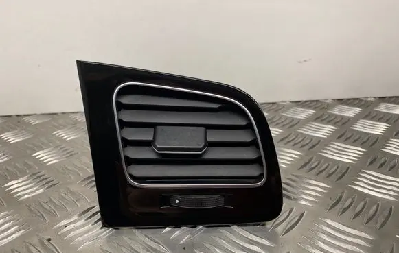 Volkswagen Golf VII Dashboard side air vent grill/cover trim 5G2819710B 5G2819704H 5G2819248B