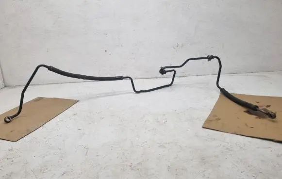 Volkswagen Golf IV Power steering hose/pipe/line