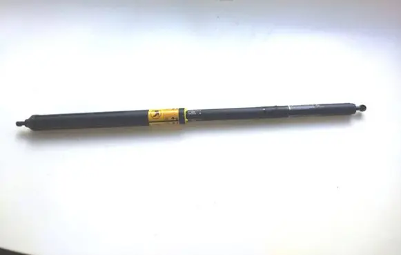 Toyota Land Cruiser (J150) Loading door check strap stopper 686500W013