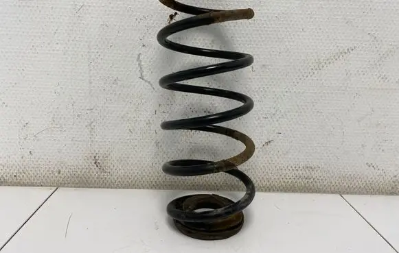 Mitsubishi Colt Rear coil spring