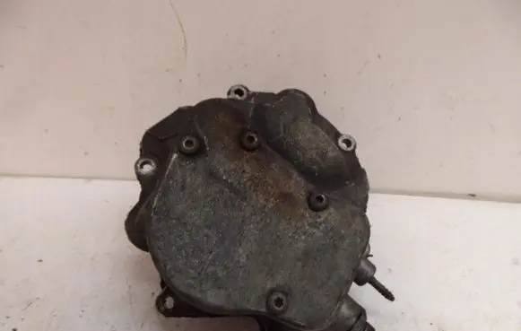 Mercedes-Benz E W210 Vacuum pump 000230316572060724