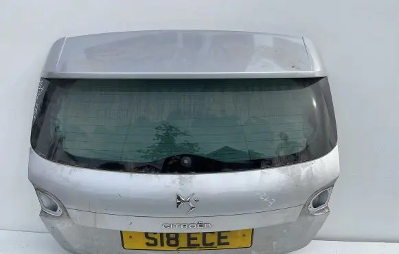 Citroen DS4 Tailgate/trunk/boot lid