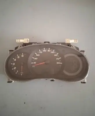 Speedometer (instrument cluster)