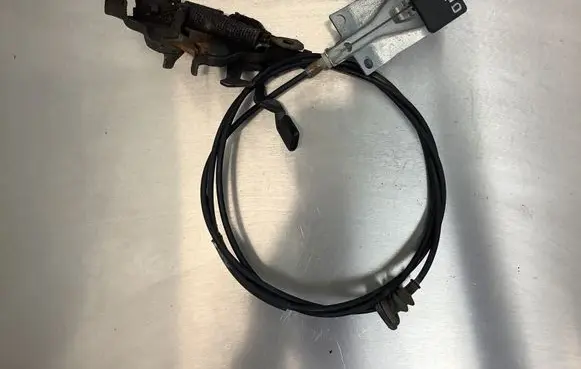Nissan Murano Z50 Engine bonnet/hood lock release cable 