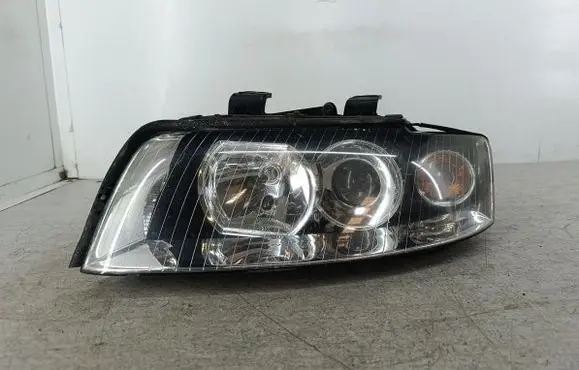 Audi A4 S4 B6 8E 8H Headlight/headlamp 