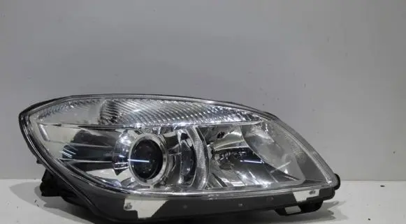 Skoda Fabia Mk2 (5J) Headlight/headlamp