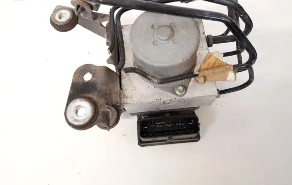 Ford Mondeo MK IV ABS Pump 8g912c405ab 8g91-2c405-ab